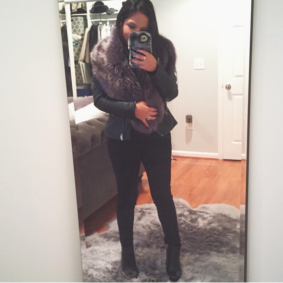 Meet your Posher, Evelyn - Picture 2 of 8